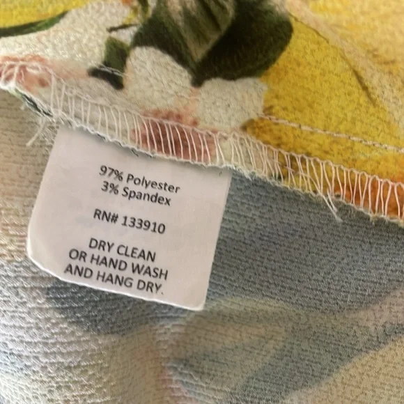 Show Me Your Mumu Citrus Stretch Conga
Top - Picture 9 of 11